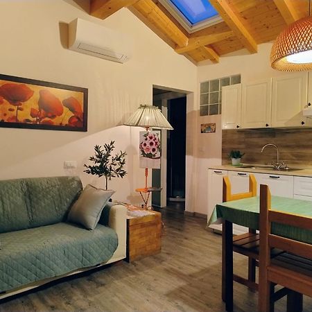 Casa Vacanza L'Ulivo Αλμπένγκα Εξωτερικό φωτογραφία