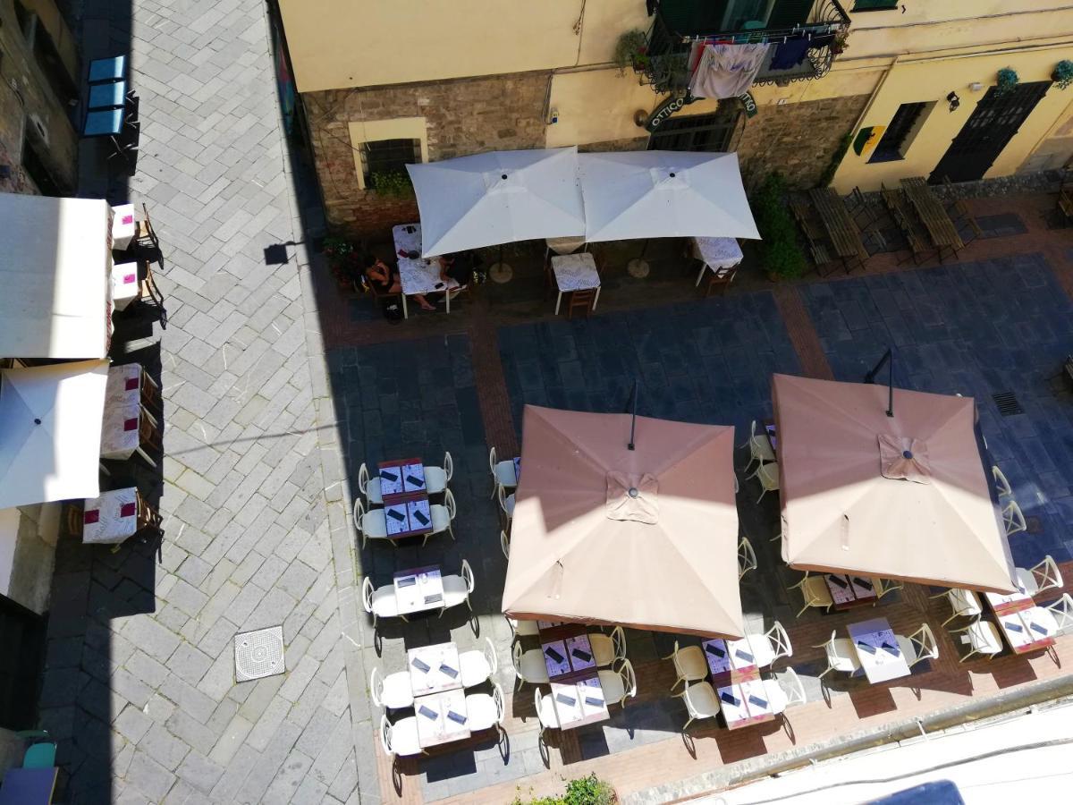 Casa Vacanza L'Ulivo Αλμπένγκα Εξωτερικό φωτογραφία