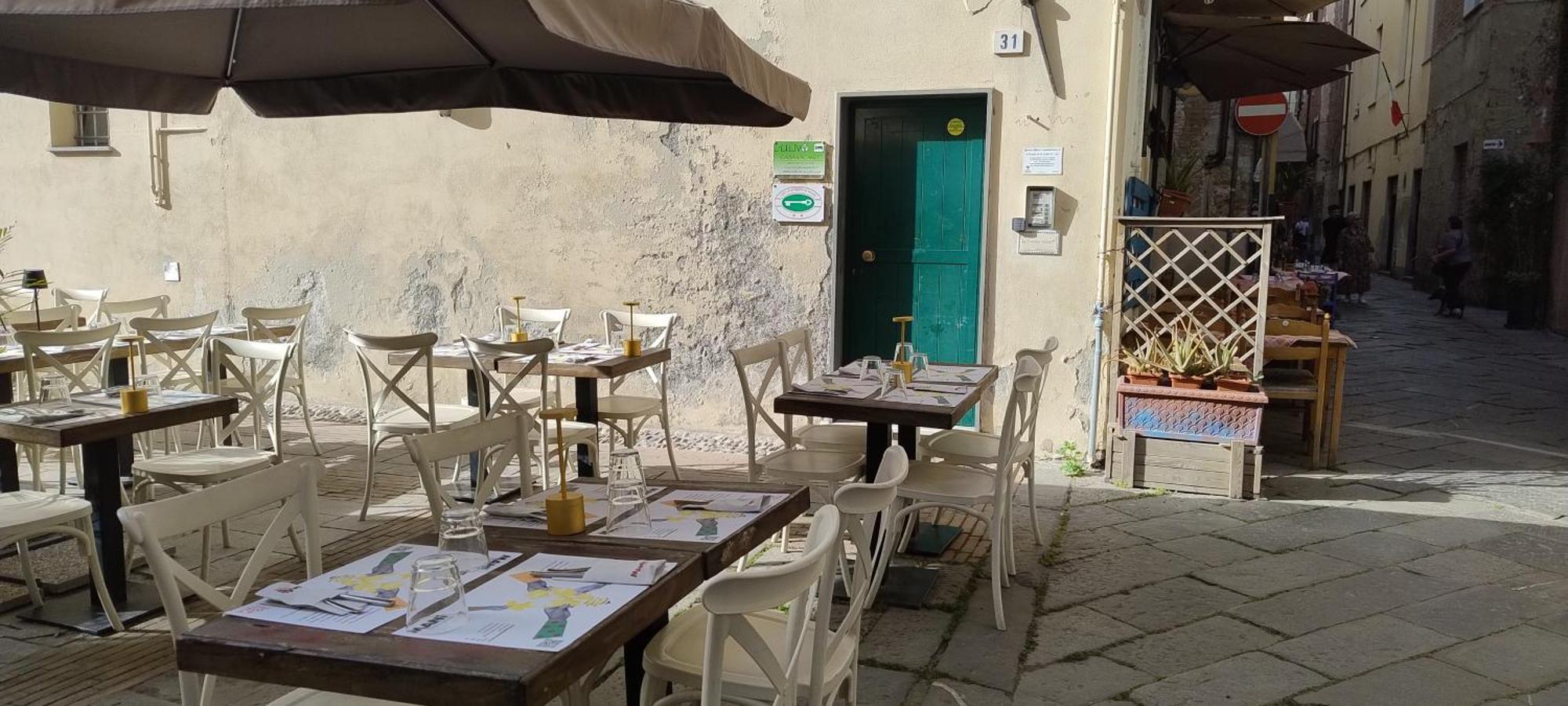 Casa Vacanza L'Ulivo Αλμπένγκα Εξωτερικό φωτογραφία