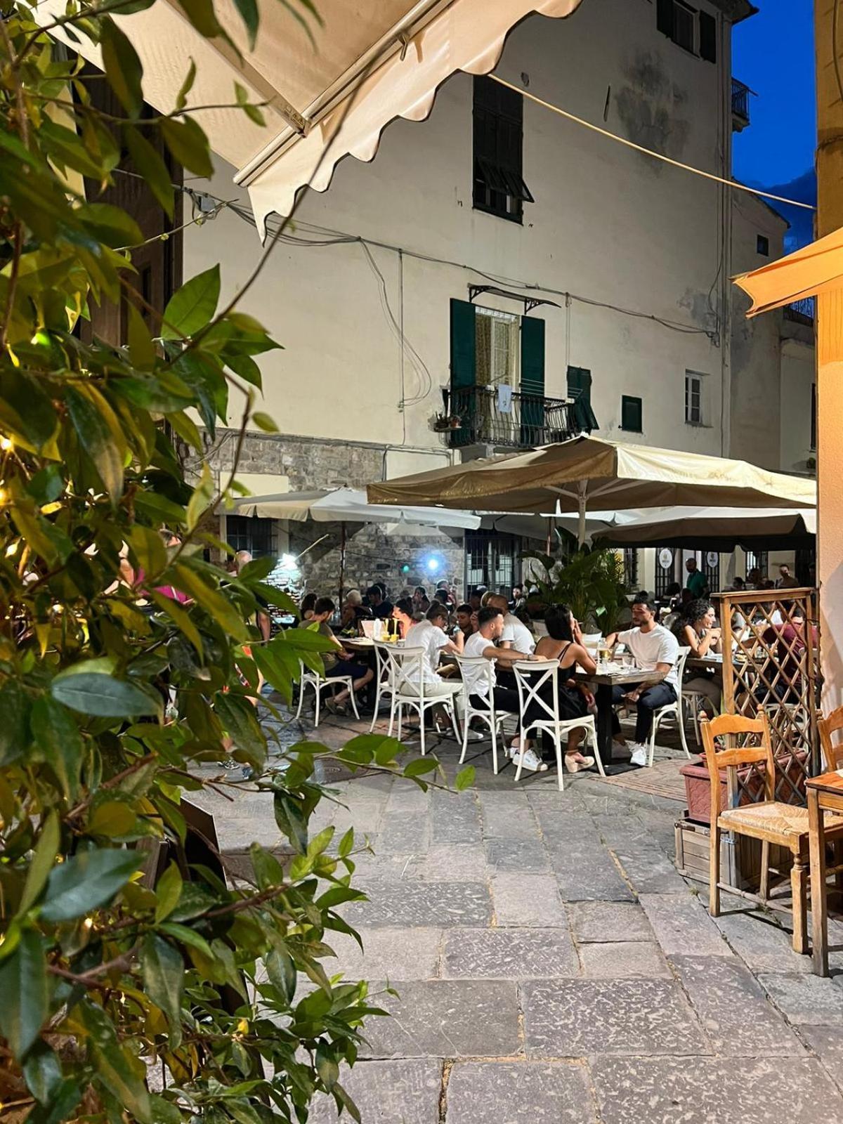 Casa Vacanza L'Ulivo Αλμπένγκα Εξωτερικό φωτογραφία